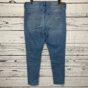 American Eagle Outfitters Jeans - AEO Next Level Stretch Jegging Size 14 Regular American Eagle Outfitters Jeans - AEO Next Level Stretch Jegging Size 14 Regular